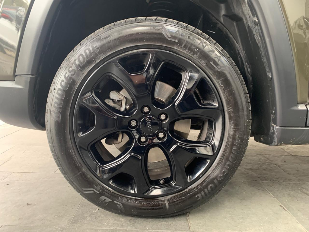 Jeep Compass Verde