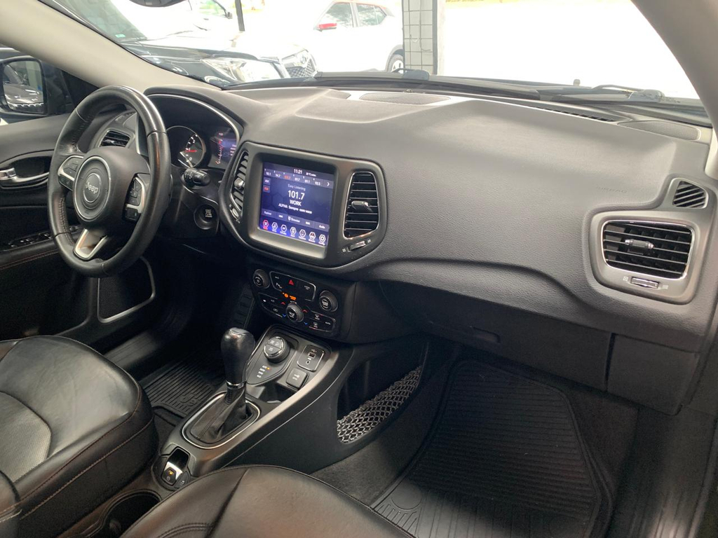Jeep Compass Verde