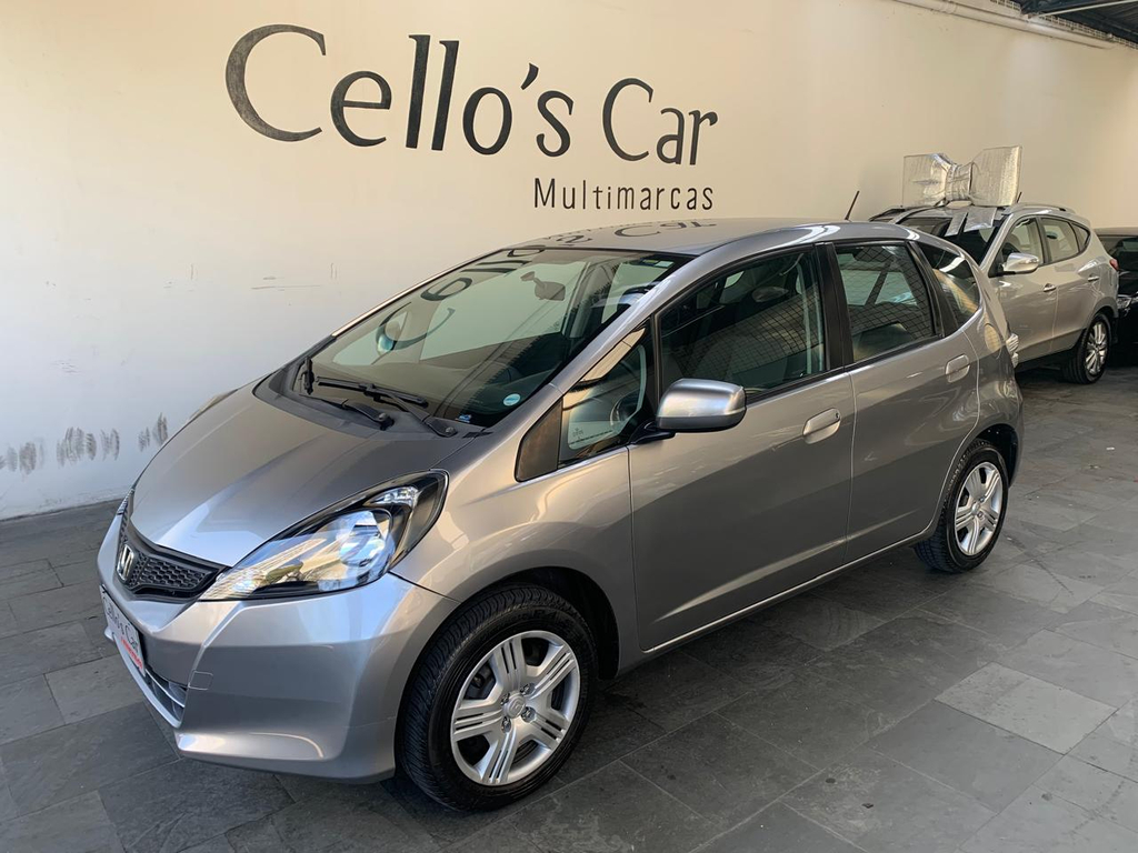 Honda Fit Cinza