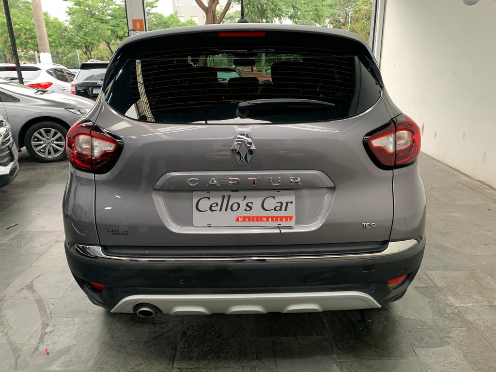 Renault Captur Cinza