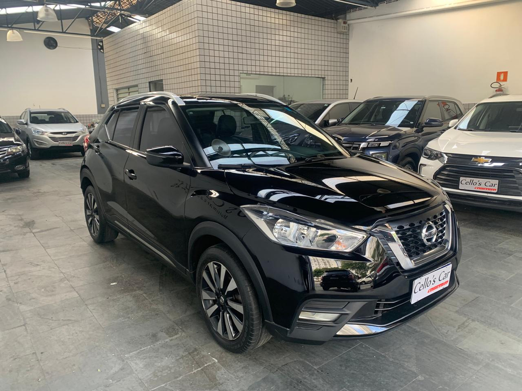 Nissan Kicks Preto