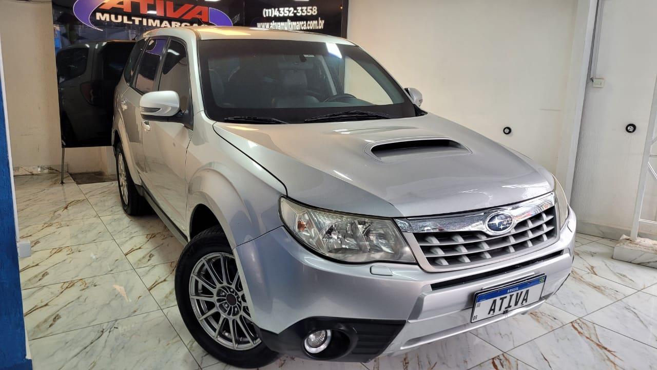 Subaru Forester Prata