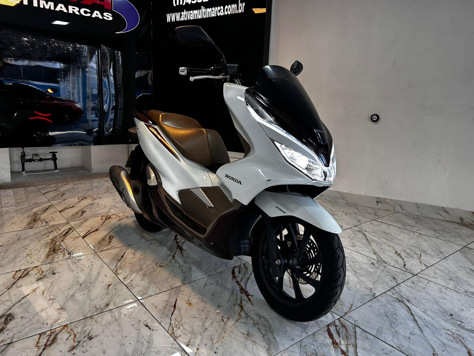 Honda PCX Branco