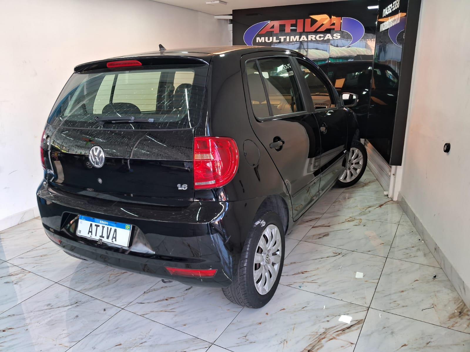 Volkswagen Fox Preto