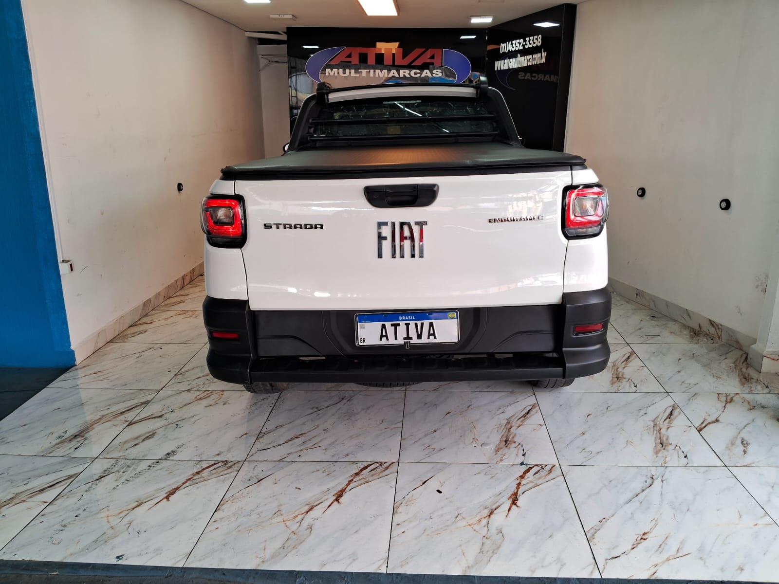 Fiat Strada Branco