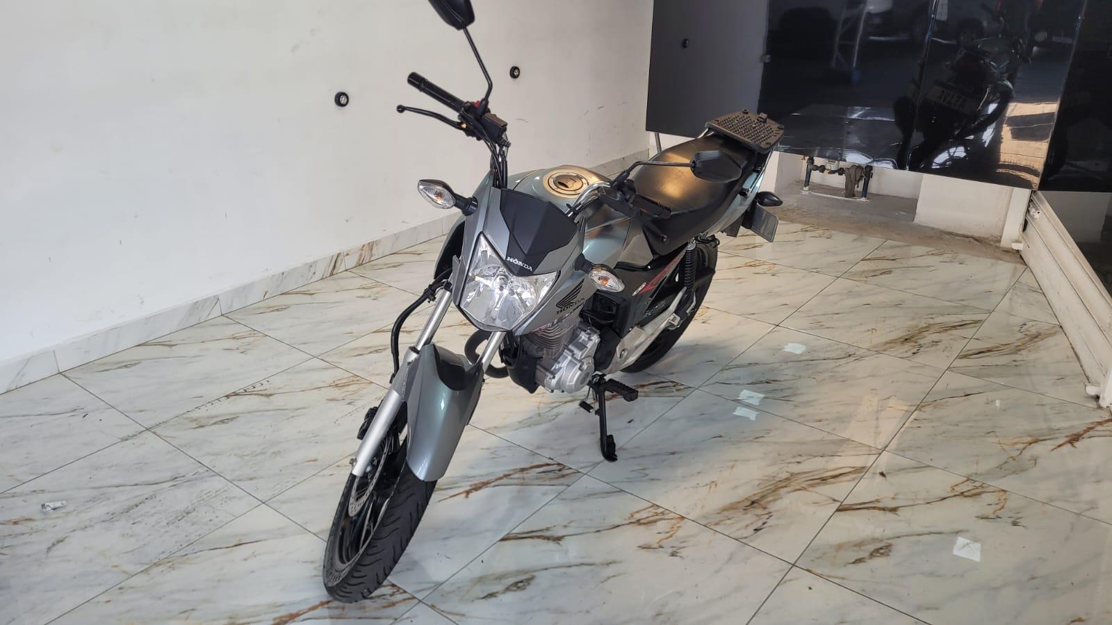 Honda CG 160 FAN Prata