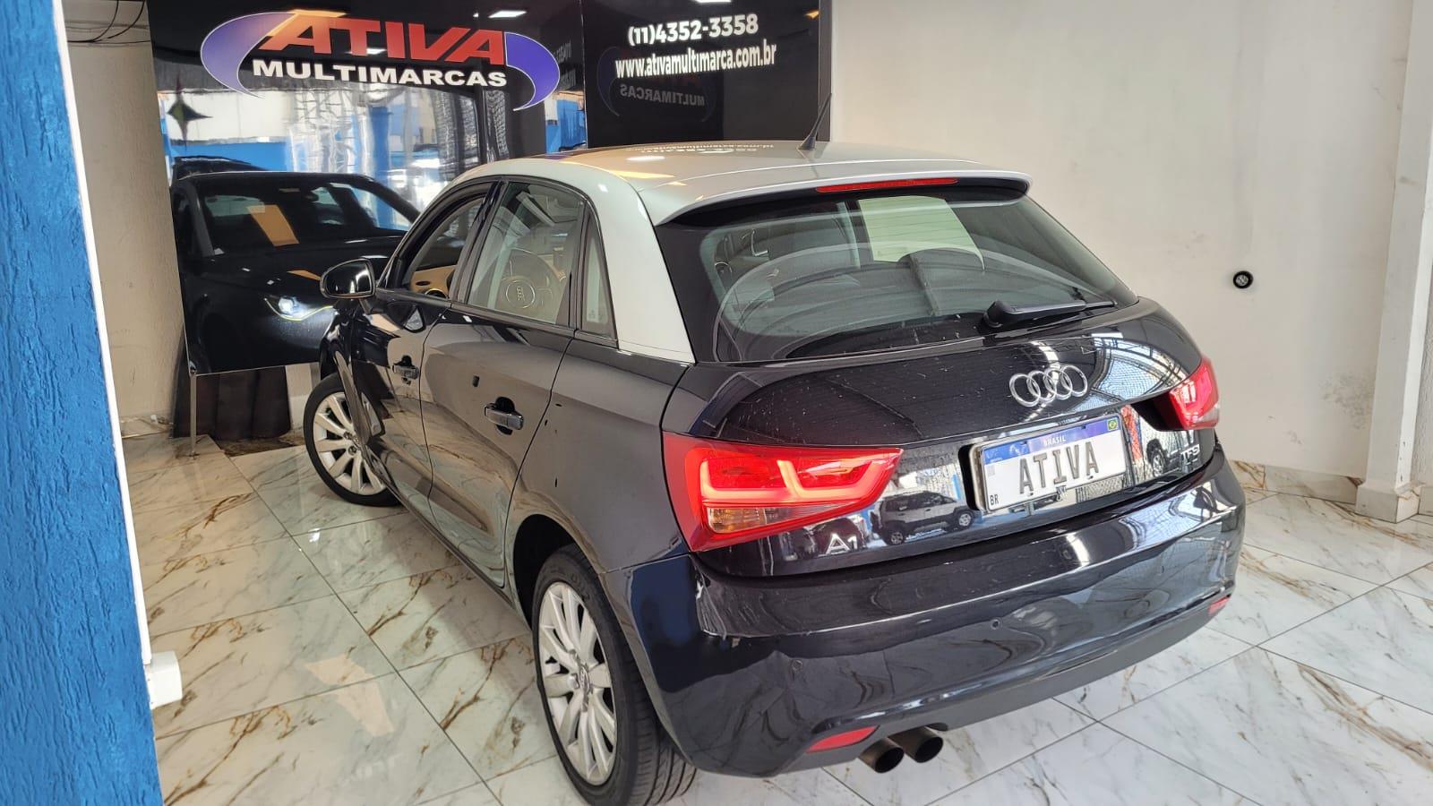 Audi A1 Preto