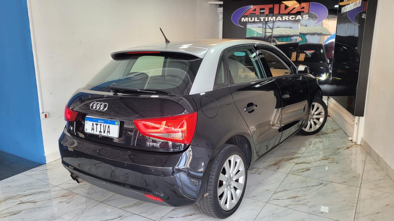 Audi A1 Preto