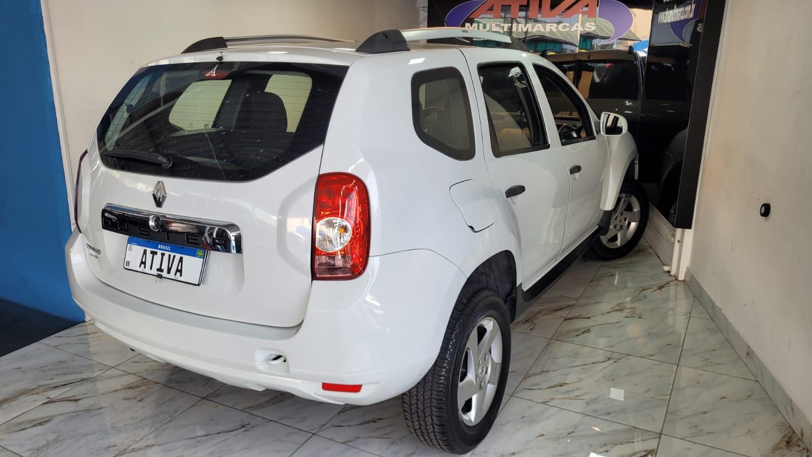 Renault Duster Branco