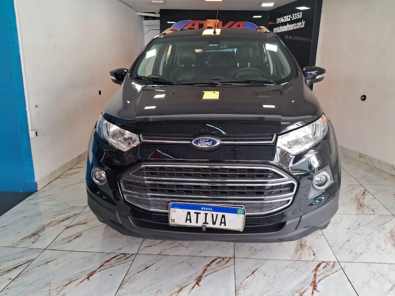 Ford EcoSport Preto