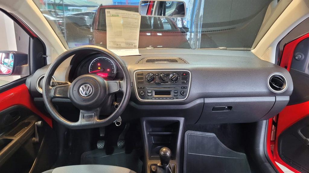 Volkswagen Up! Vermelho