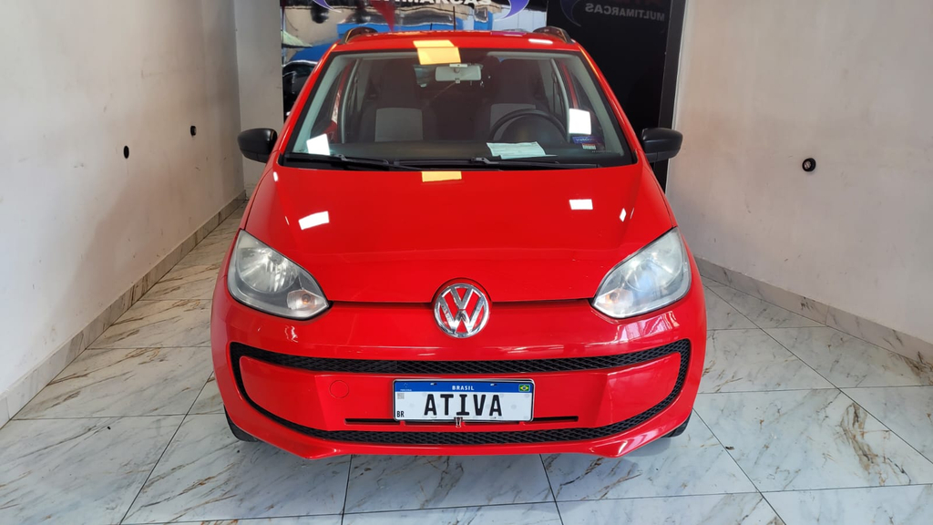 Volkswagen Up! Vermelho