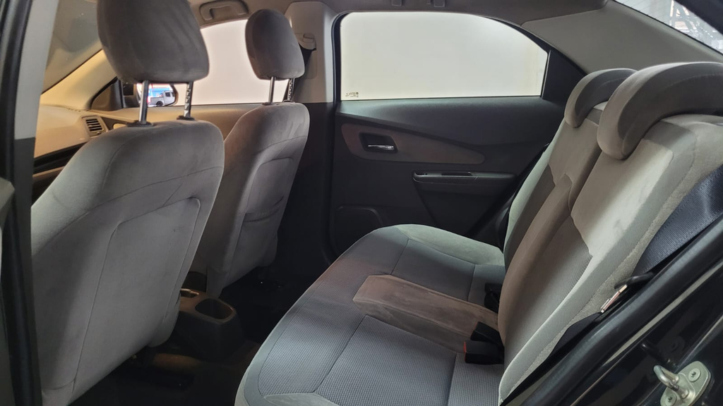 Chevrolet Cobalt Preto