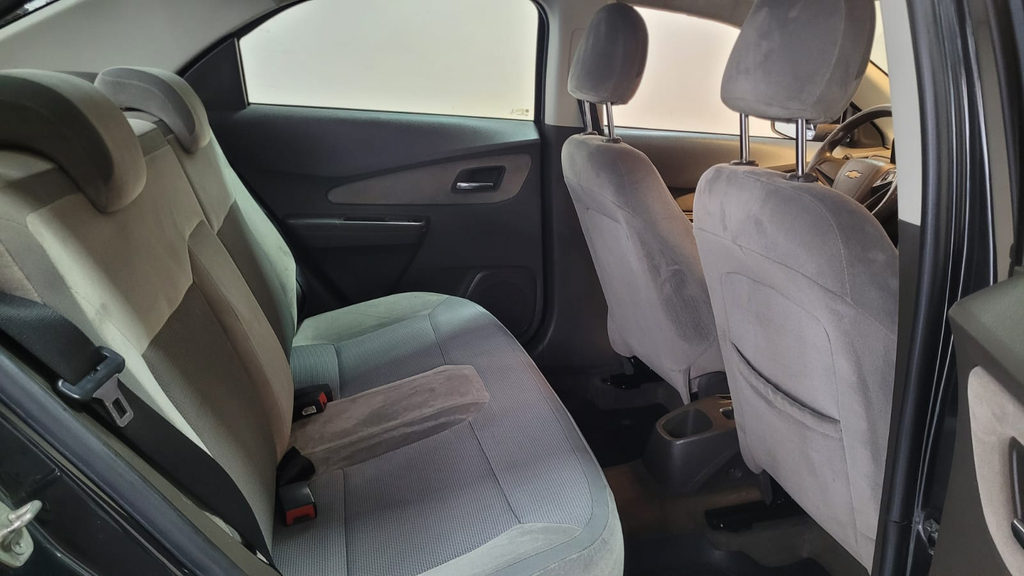 Chevrolet Cobalt Preto