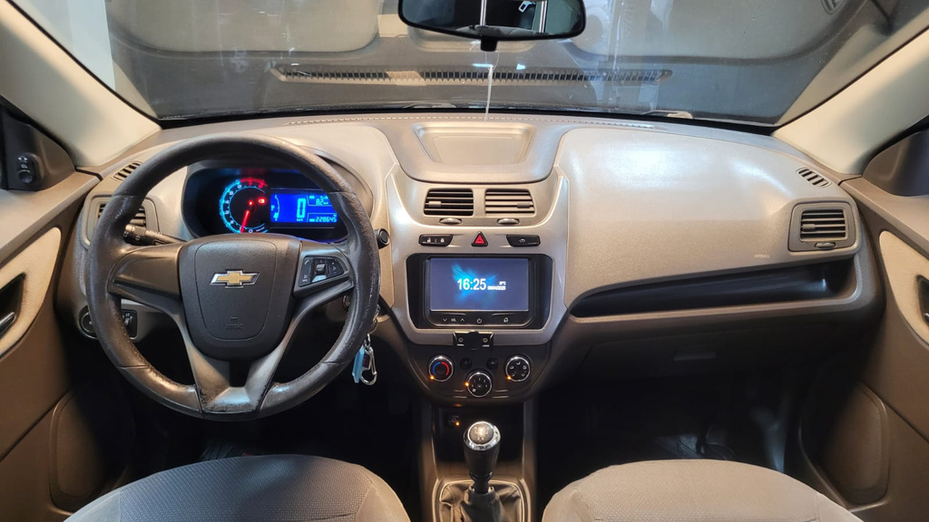 Chevrolet Cobalt Preto