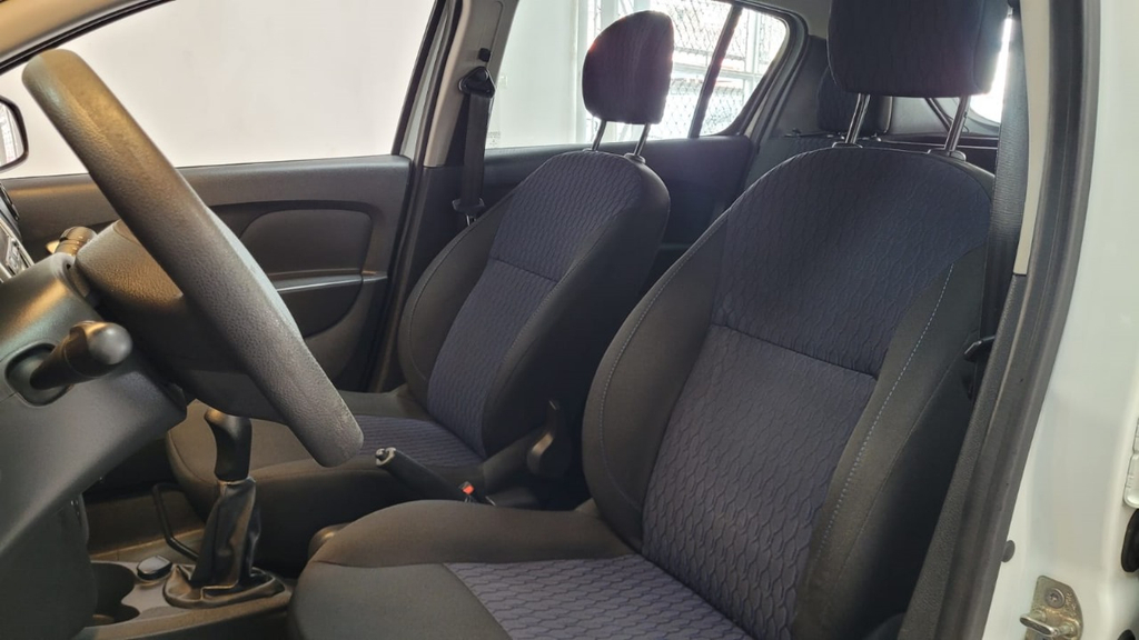 Renault Sandero Branco