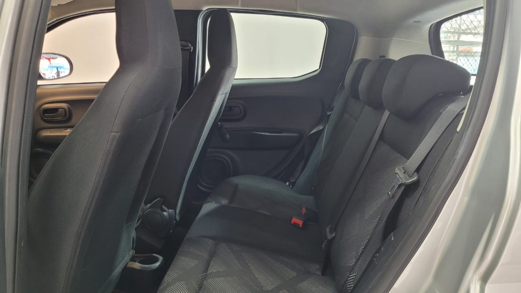 Fiat Mobi Prata