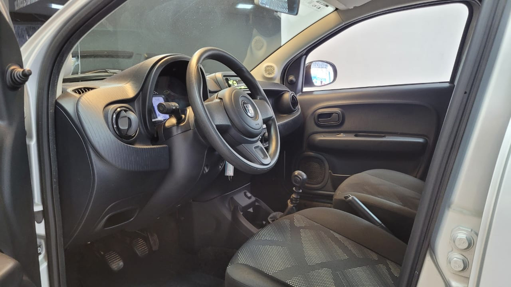 Fiat Mobi Prata