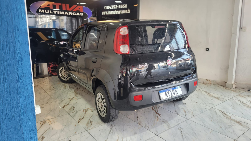 Fiat Uno Preto