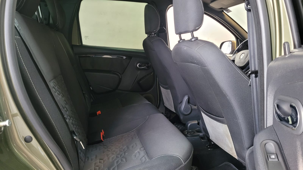 Renault Oroch Verde
