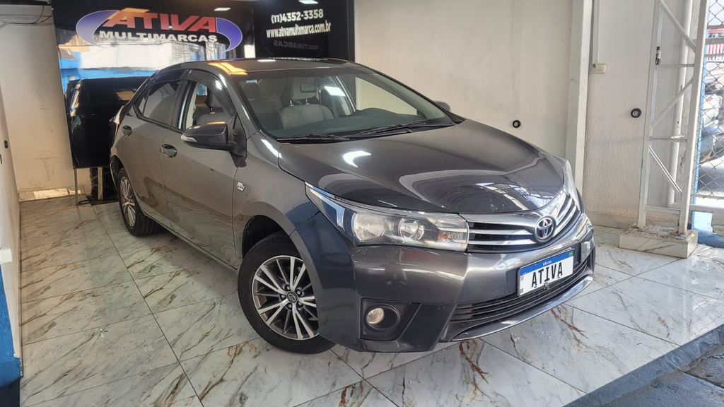 Toyota Corolla Cinza