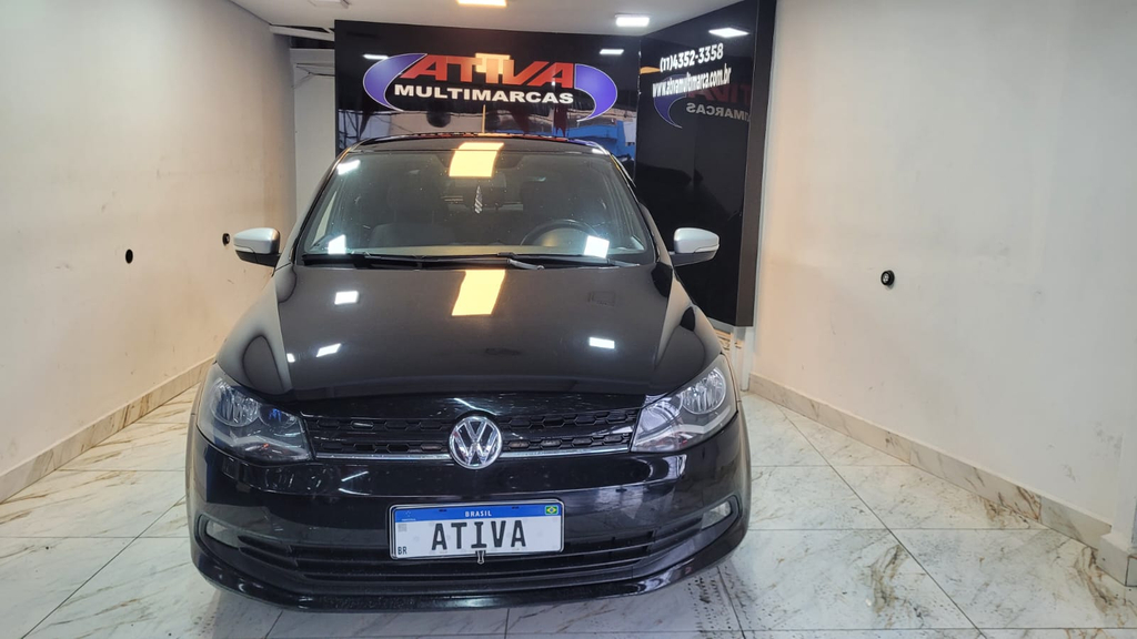 Volkswagen Gol Preto