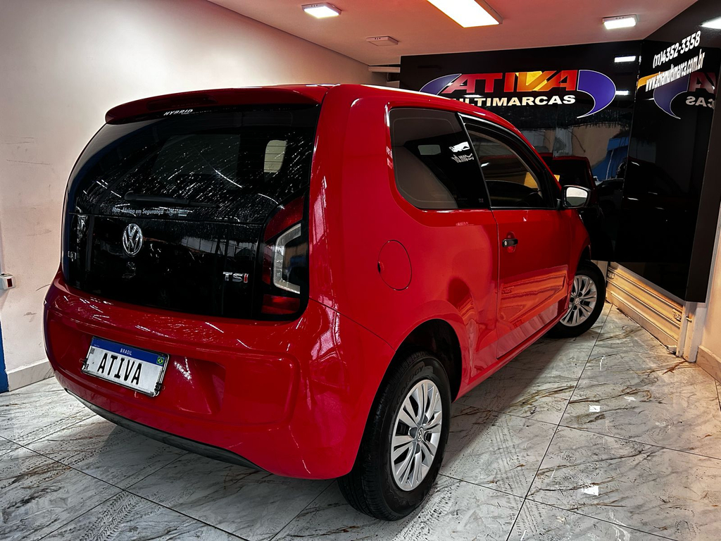 Volkswagen Up! Vermelho