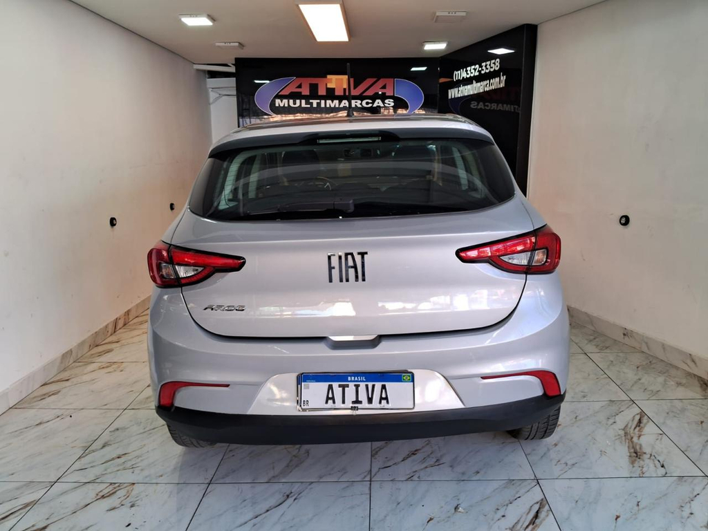 Fiat Argo Prata