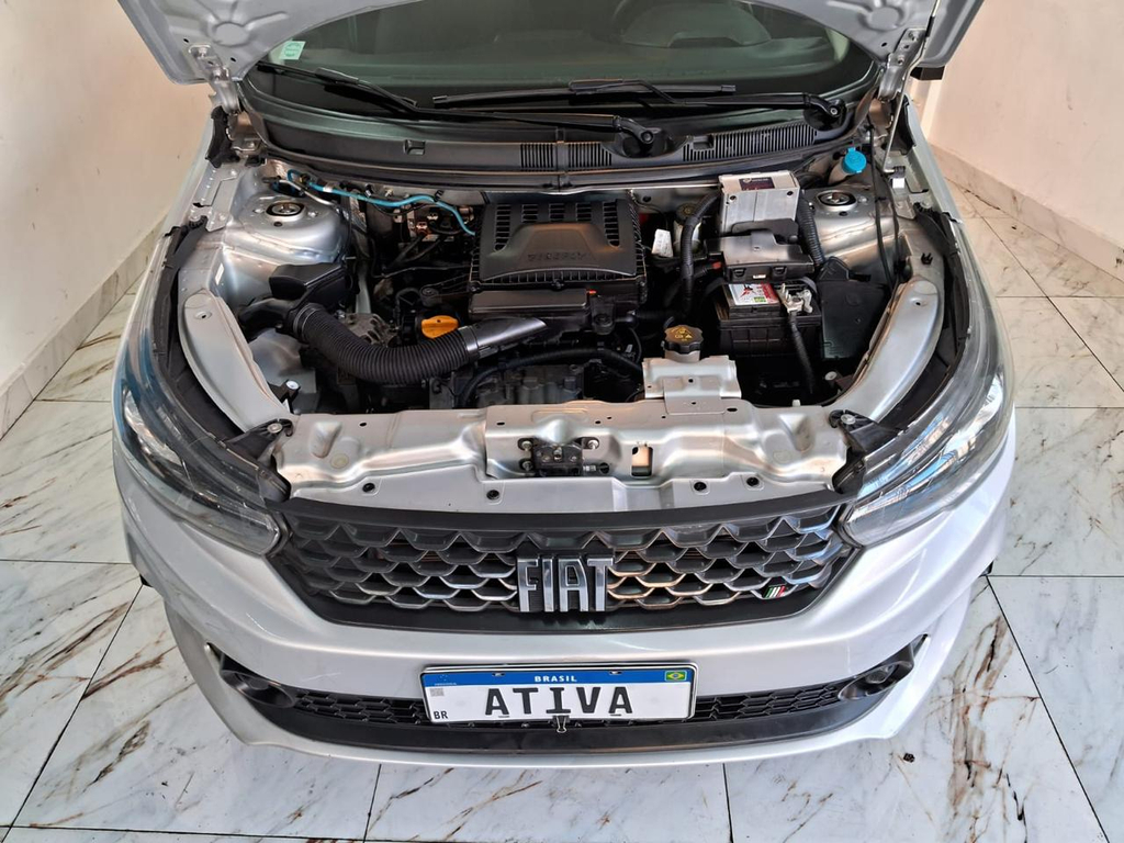 Fiat Argo Prata