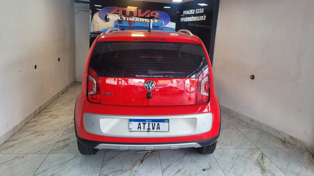 Volkswagen up! cross Vermelho