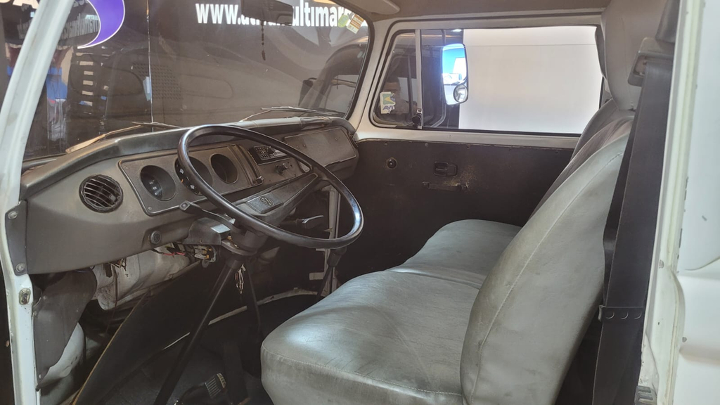 Volkswagen Kombi Pick-Up Branco