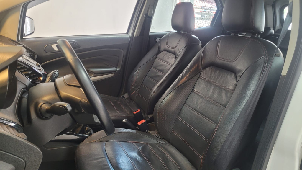 Ford EcoSport Branco