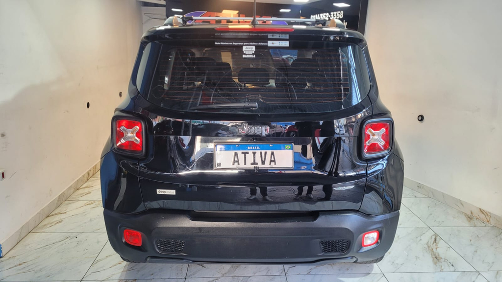 Jeep Renegade Preto