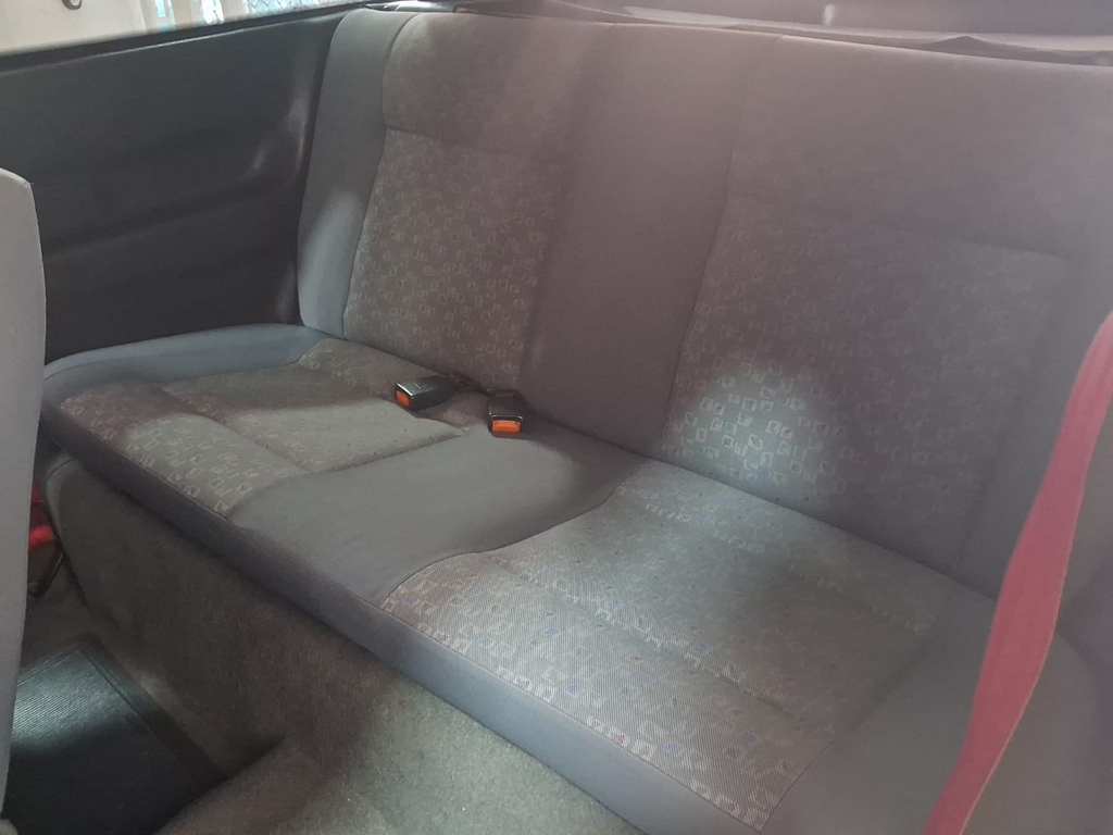 Volkswagen Gol Vermelho