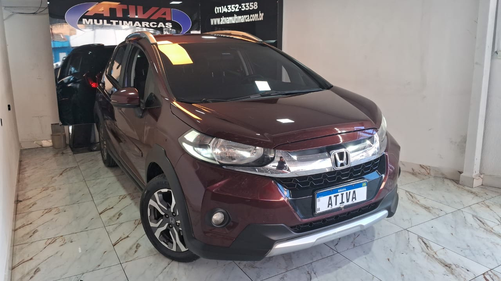 Honda WR-V Vermelho