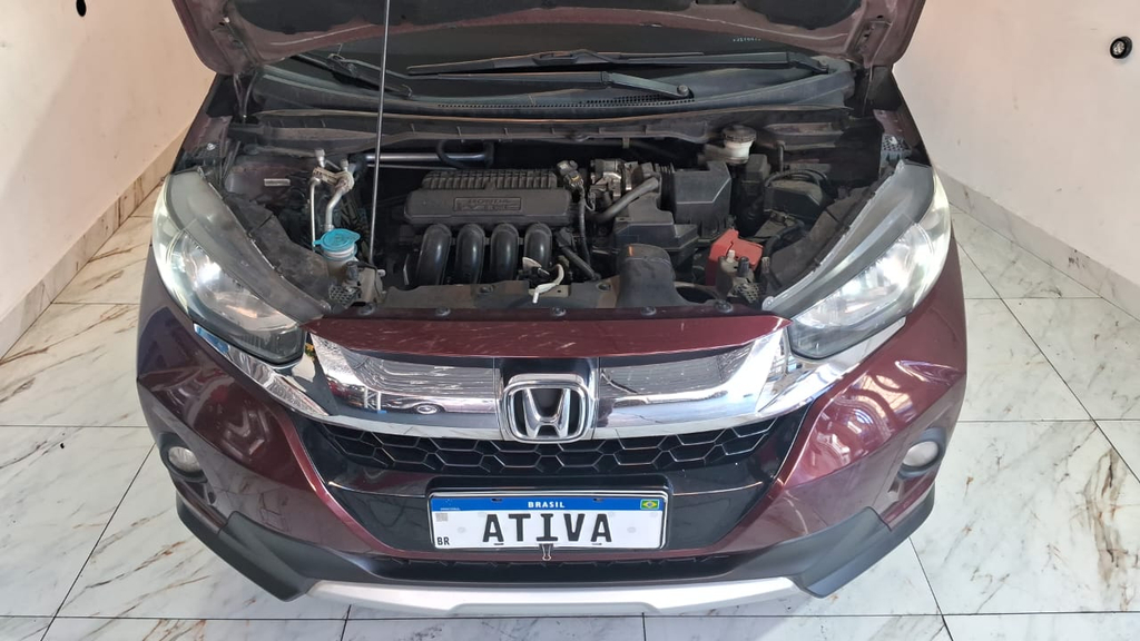Honda WR-V Vermelho