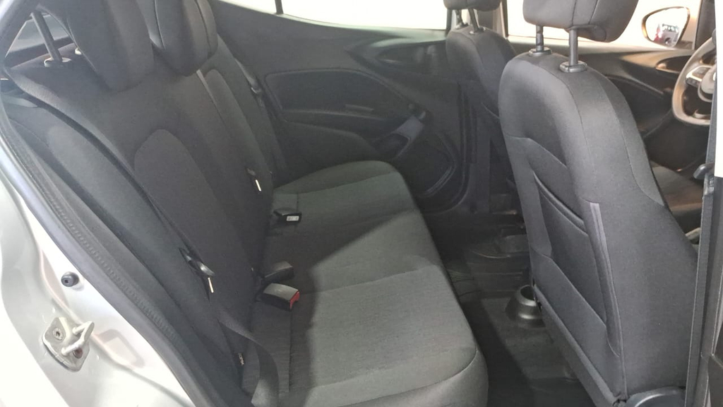 Fiat Argo Prata