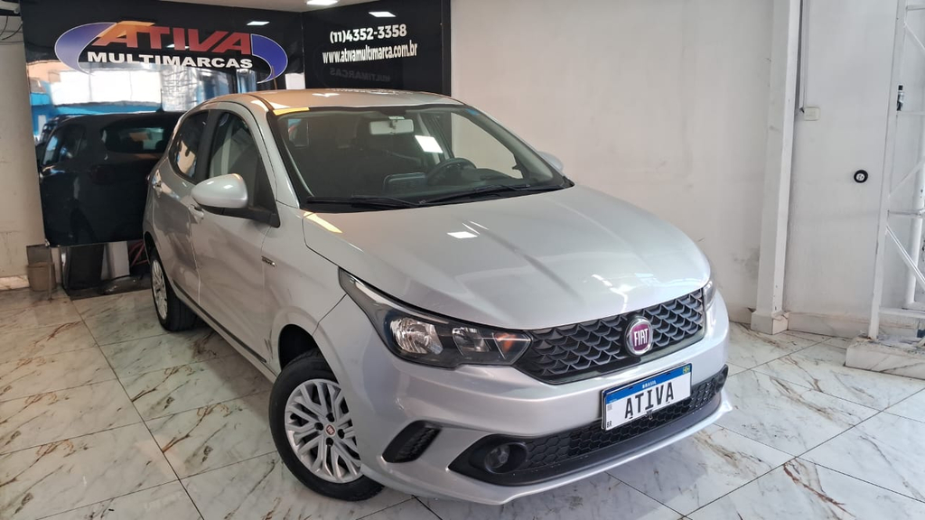 Fiat Argo Prata