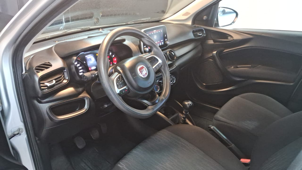 Fiat Argo Prata