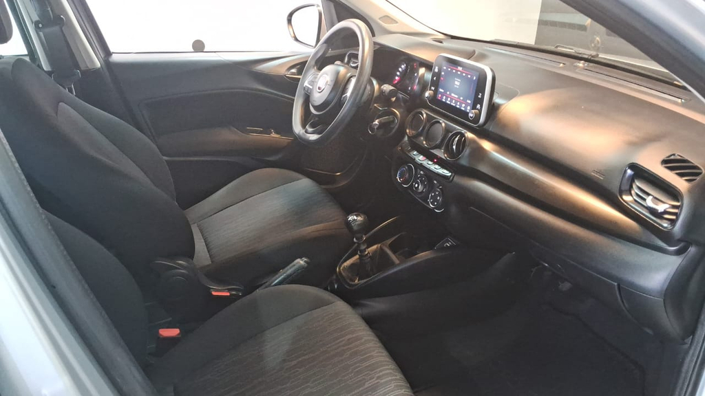 Fiat Argo Prata