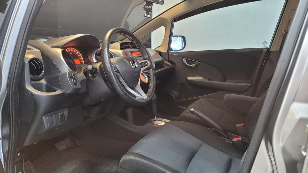 Honda Fit Prata