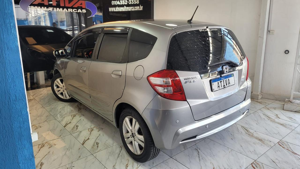 Honda Fit Prata