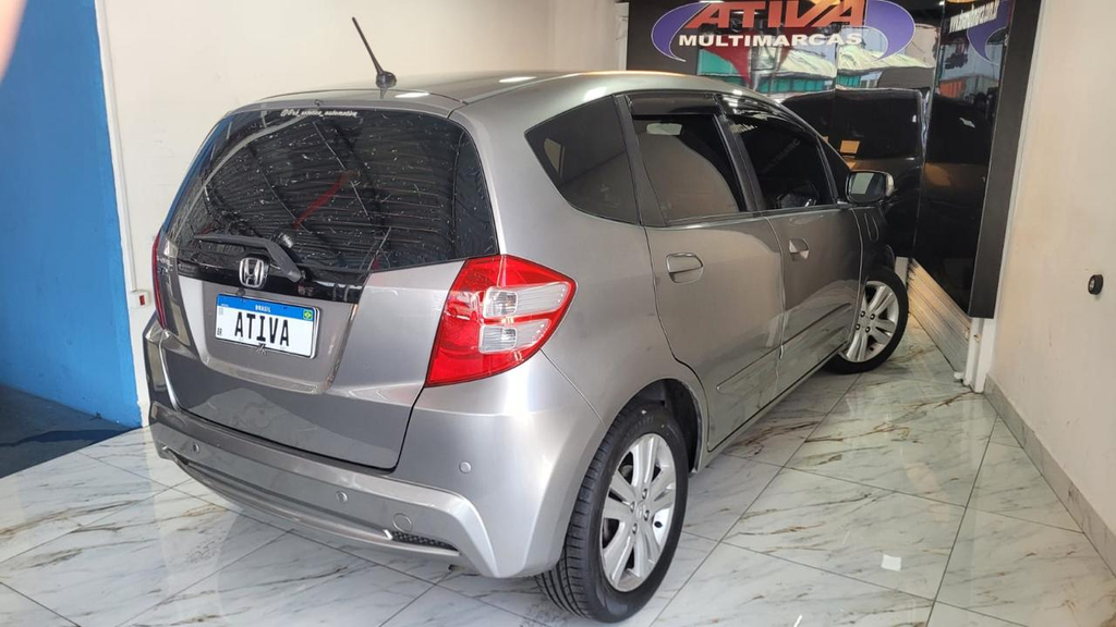 Honda Fit Prata