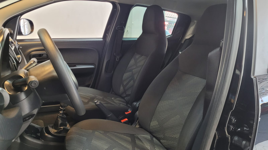 Fiat Mobi Preto