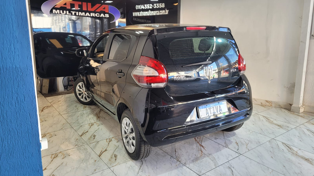 Fiat Mobi Preto