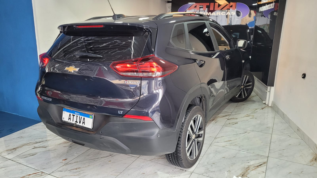 Chevrolet Tracker Cinza