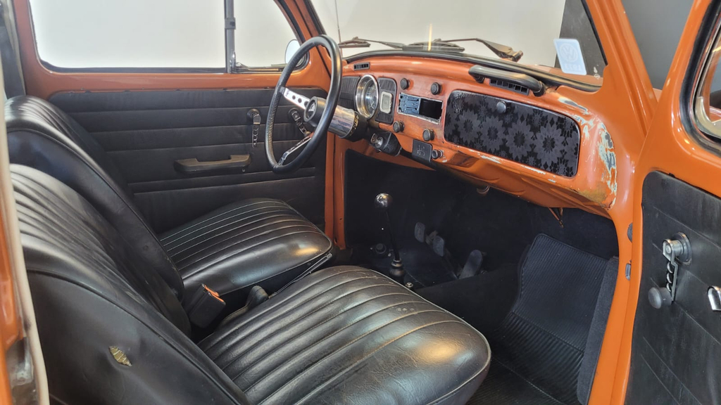 Volkswagen Fusca Marrom