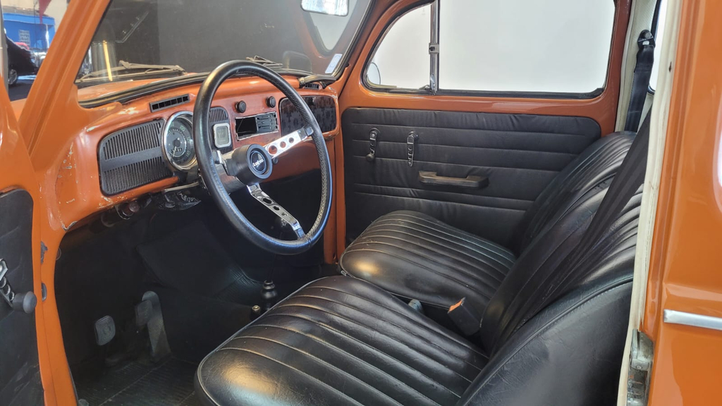 Volkswagen Fusca Marrom