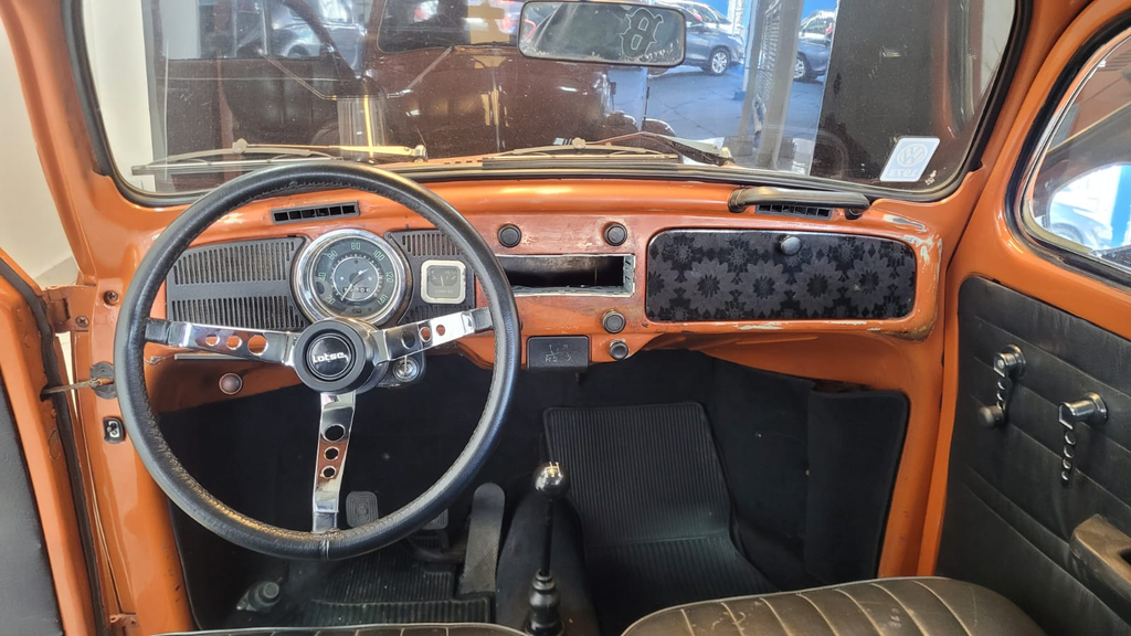 Volkswagen Fusca Marrom