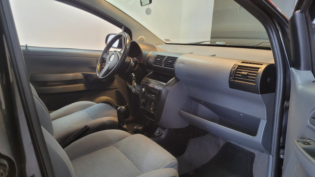 Volkswagen Fox Preto